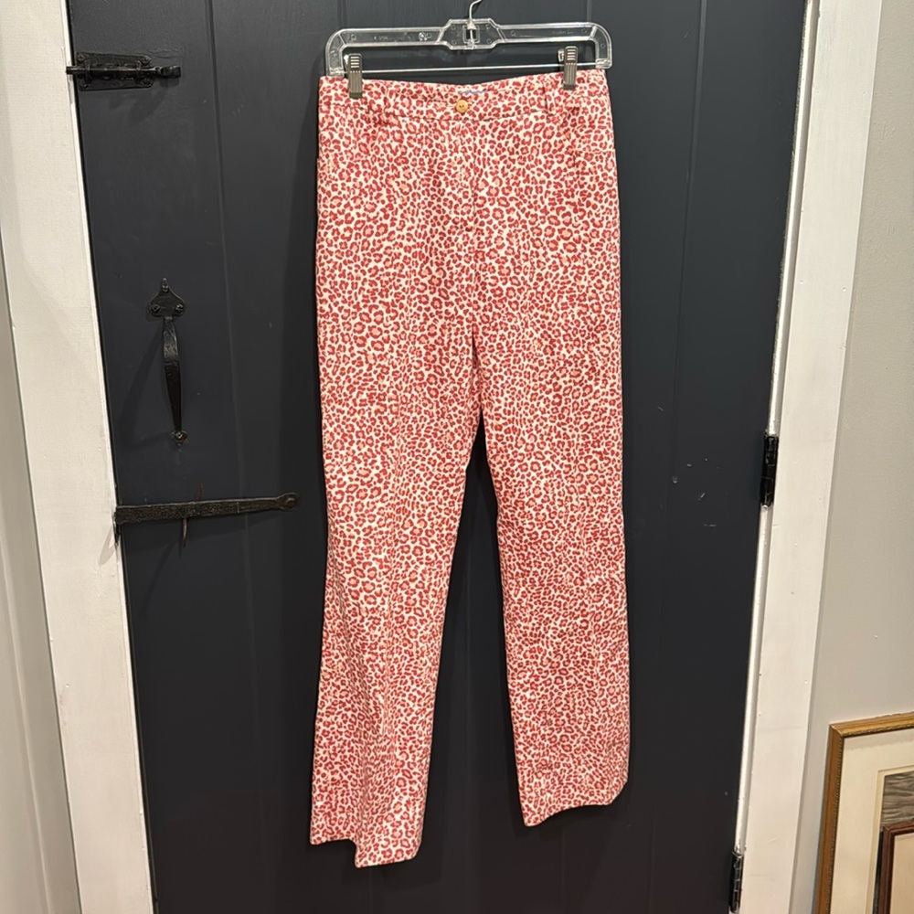 J McLaughlin Pink Leopard print pants